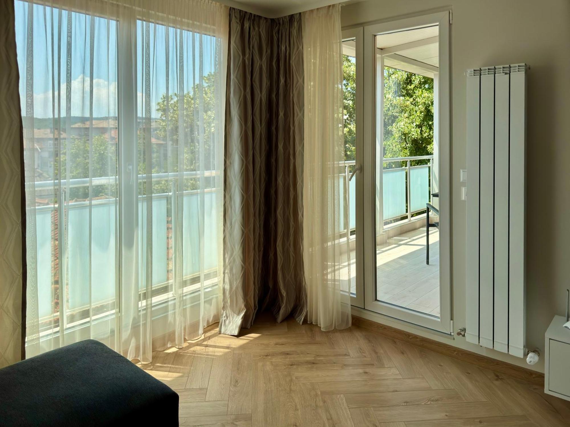 Parkview Luxury In City Center 8 Veliko Tárnovo Exterior foto